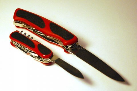 клинки швейцарских складных ножей Wenger