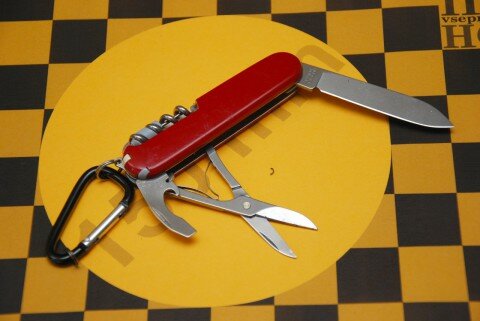 DSC_0265 Викторинокс Компакт с красными накладками