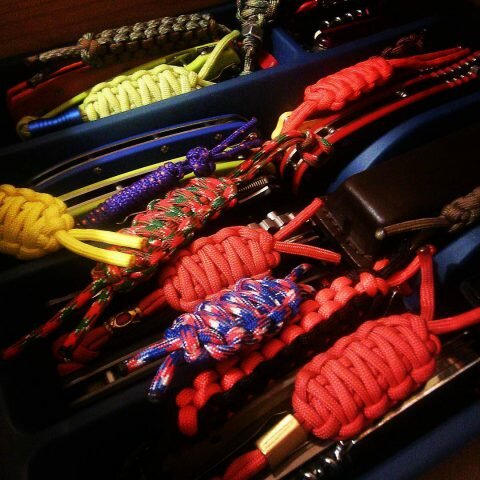 темляки из паракорда